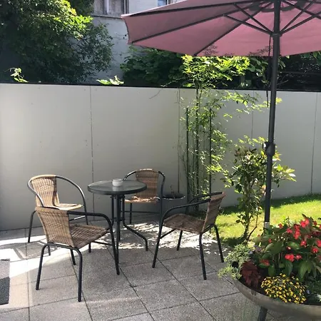 럭셔리 스튜디오 아파트먼트 아파트 *