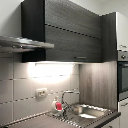 럭셔리 스튜디오 아파트먼트 류블랴나